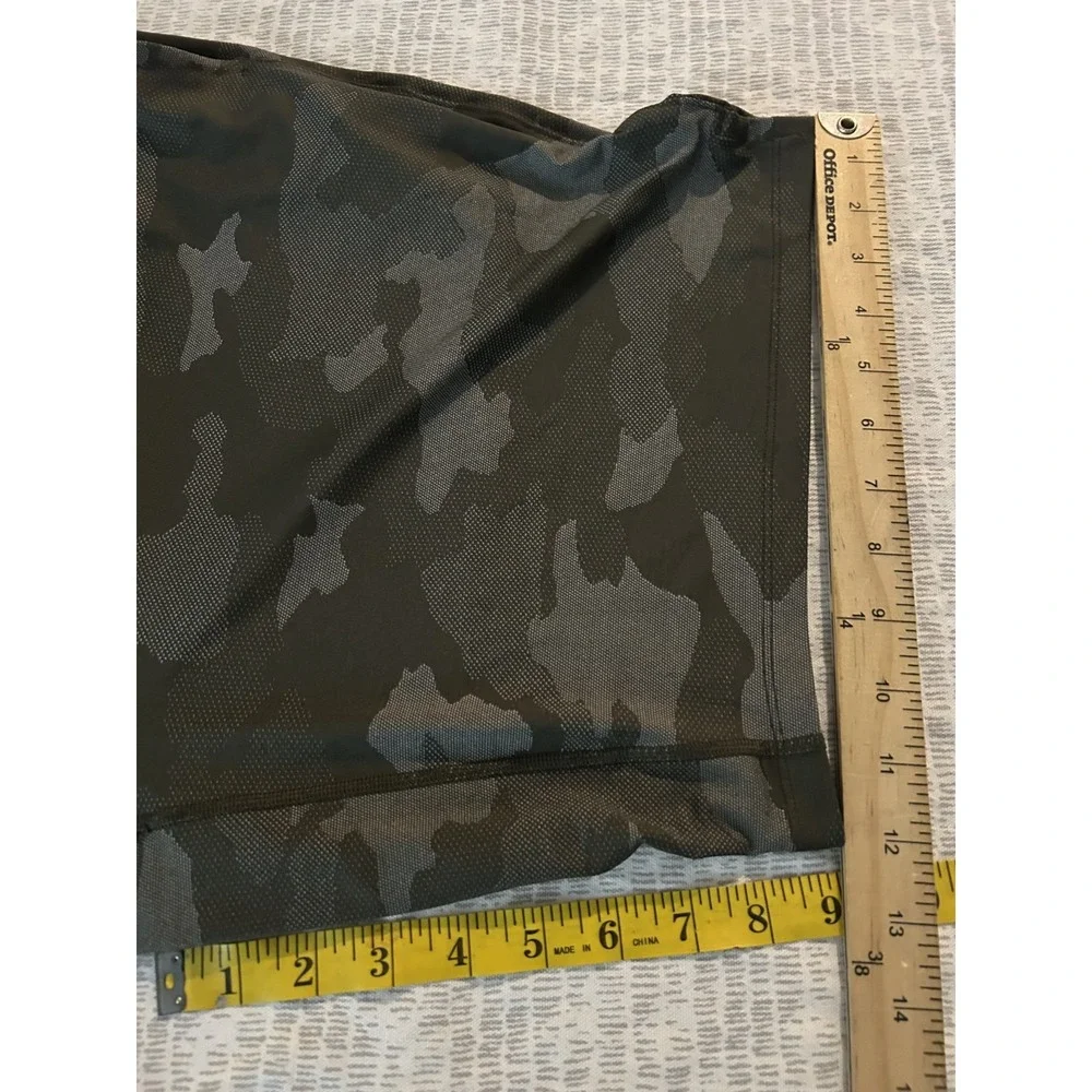 XL Lululemon T.H.E. Shorts 9